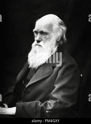 Charles Darwin (1809-1882) dans ses dernières années, vers 1869. Référence de fichier #  1003 140THA Banque D'Images