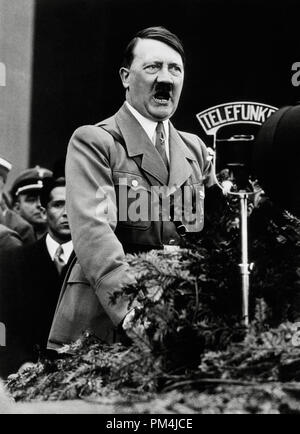 Adolf Hitler, vers 1937 Référence de fichier #  1003 664THA Banque D'Images