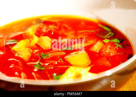 Soupe de betteraves rouges de légumes. Bortsch Soupe de betterave rouge russe Banque D'Images