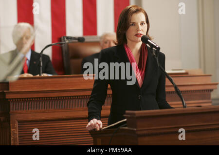 Publicité studio de 'Toujours Commandant en Chef' Geena Davis 2005 Photo par Kent Eanes Référence #  307362248THA pour un usage éditorial uniquement - Tous droits réservés Banque D'Images