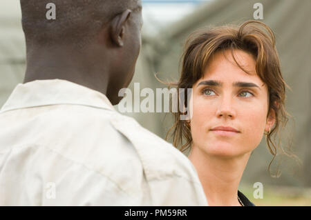 Publicité studio de toujours 'Blood Diamond' Djimon Hounsou, Jennifer Connelly © 2006 Warner Crédit photo : Jaap Buitendijk Référence de fichier #  307371386THA pour un usage éditorial uniquement - Tous droits réservés Banque D'Images