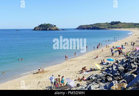 Plage d'entrée du Guesclin, l'île Du Guesclin, du Guesclin, fort Du Guesclin (Cancale, Bretagne, France). Banque D'Images