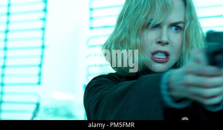 Publicité studio de 'toujours l'Invasion' Nicole Kidman © 2007 Warner Référence de fichier #  307381668THA pour un usage éditorial uniquement - Tous droits réservés Banque D'Images