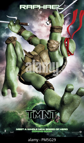 'TMNT' ('Teenage Mutant Ninja Turtles') Poster Raphael © 2007 Warner Référence de fichier #  307381833THA pour un usage éditorial uniquement - Tous droits réservés Banque D'Images