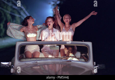 Publicité studio de encore 'Divine secrets de l'Ya Ya Sisterhood' Katy Selverstone, Kiersten Warren, Ashley Judd © 2002 Warner Brothers Banque D'Images