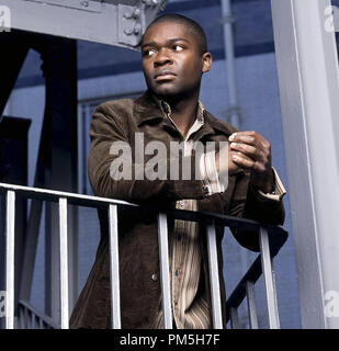 Photo du film / Publicité encore de 'MI-5' David Oyelowo © 2002 BBC Référence de fichier #  30754131THA pour un usage éditorial uniquement - Tous droits réservés Banque D'Images