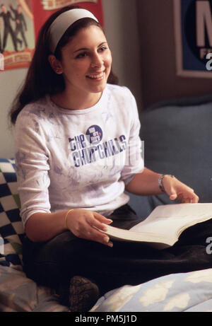 Photo du film / Publicité encore de 'The Sopranos' Jamie-Lynn Sigler circa 2002 Crédit photo : Barry Wetcher Référence de fichier #  30754421THA pour un usage éditorial uniquement - Tous droits réservés Banque D'Images