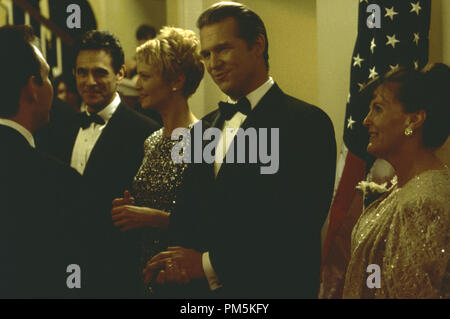 Photo du film / photos promotionnelles de 'l'Adversaire' Robin Thomas, Joan Allen, Christian Slater, Jeff Bridges © 2000 Dream Works Crédit photo : Gino Mifsud Référence de dossier #  30846162THA pour un usage éditorial uniquement - Tous droits réservés Banque D'Images