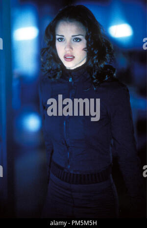 Photo du film / photos promotionnelles de 'Dark Angel' Jessica Alba 2000 Dossier Référence #  30846654THA pour un usage éditorial uniquement - Tous droits réservés Banque D'Images