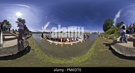 Vue panoramique à 360° de Fish Festival 2009 - bateau dragon