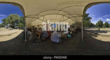 Vue panoramique à 360° de Festival 2009 - poisson tente accueillant 2