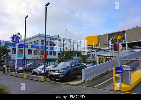 Vue sur le marché aux poissons d'Auckland à bord de l'eau Quartier Wynyard dans Auckland, Nouvelle-Zélande Banque D'Images