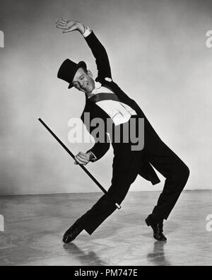 Fred Astaire, bas de soie' 1957 MGM Référence de dossier #  30928 047THA Banque D'Images