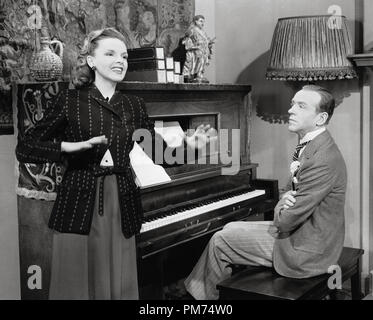 Fred Astaire et Judy Garland, "Easter Parade" de référence de dossier MGM 1948 30928 182 THA Banque D'Images