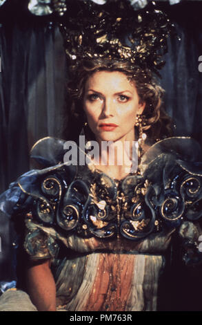 Photo du film / Publicité encore de 'A Midsummer Night's Dream' Michelle Pfeiffer © 1999 20e siècle / Fox Searchlight Référence #  30973017THA pour un usage éditorial uniquement - Tous droits réservés Banque D'Images