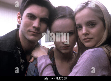 Photo du film / Publicité encore de 'American Beauty' Wes Bentley, Thora Birch, Mena Suvari © 1999 DreamWorks Crédit photo : Lorey Sebastian Référence de fichier #  30973064THA pour un usage éditorial uniquement - Tous droits réservés Banque D'Images