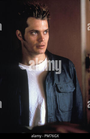 Photo du film / Publicité encore de 'Go' Timothy Olyphant © 1999 Columbia Tri Star Crédit photo : Tracy Bennett Référence de dossier #  30973365THA pour un usage éditorial uniquement - Tous droits réservés Banque D'Images