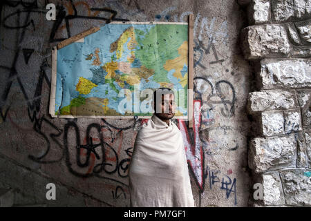 L'Europe, Bosnie, Bihac, 02 Septembre 2018 : dans la ville sur la frontière avec la Croatie le migrants vivent à l'intérieur de tentes recouvertes de plastique en raison de la pluie Banque D'Images