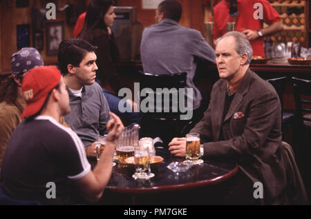 Photo du film de 'Troisième Rock du Soleil' John Lithgow 1997 Crédit photo : Chris Haston Référence de dossier #  31013043THA pour un usage éditorial uniquement - Tous droits réservés Banque D'Images