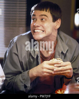 Photo du film de 'Dumb et Dumber' Jim Carrey © 1994 New Line Crédit photo : Mark Fellman Référence de fichier #  31129368THA pour un usage éditorial uniquement - Tous droits réservés Banque D'Images