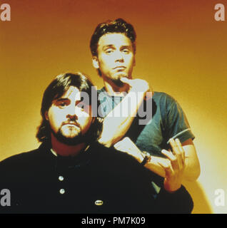 Photo du film de 'Commis Kevin Smith producteur Scott Mosier © 1994 Référence de dossier de Miramax 31129385THA pour un usage éditorial uniquement - Tous droits réservés Banque D'Images