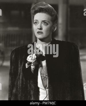 Bette Davis,'aujourd'hui, Voyager' 1942 Warner de référence de dossier 31202 354THA Banque D'Images