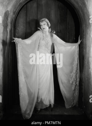 Greta Garbo, 'l'Temptress' 1926 MGM Référence de dossier #  31202 506THA Banque D'Images