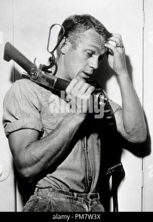 Steve McQueen, "Wanted : Dead or Alive' vers 1961 référence #  31386 883THA Banque D'Images