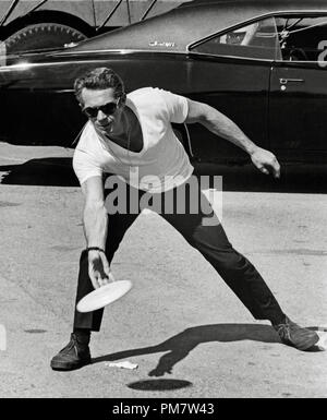 Steve McQueen, vers 1971. Référence #  31386 Fichier 885THA Banque D'Images