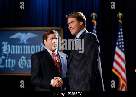 (L-r) Zach Galifianakis comme Marty Huggins et Will Ferrell comme Cam Brady Warner Bros Pictures dans la campagne, une comédie Warner Bros Pictures version. Banque D'Images