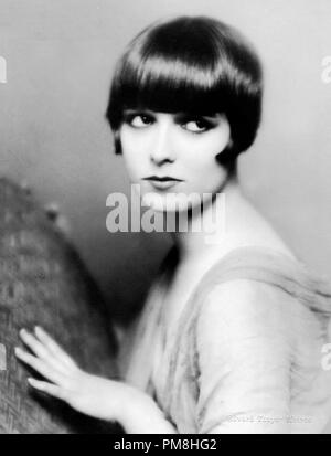 (Archival Classic Cinema - rétrospective Louise Brooks) Louise Brooks, vers 1924 référence du dossier 31500 014THA Banque D'Images