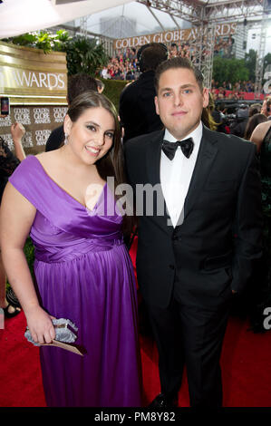 Nommé pour la MEILLEURE PERFORMANCE PAR UN ACTEUR DANS UN RÔLE DE SOUTIEN DANS UN FILM pour son rôle dans "Moneyball", l'acteur Jonah Hill et assister à la 69e assemblée annuelle des Golden Globe Awards au Beverly Hilton de Los Angeles, CA le dimanche, Janvier 15, 2012. Banque D'Images