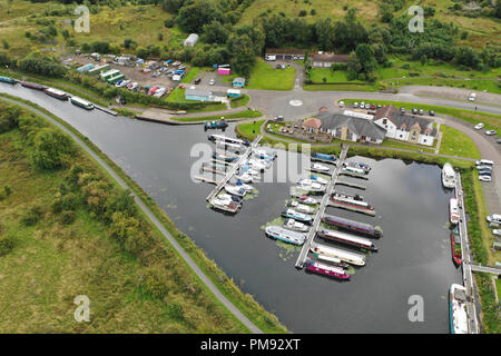 Drone aérien vue de Auchinstarry marina Banque D'Images