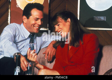 Publicité studio de toujours 'Blind Date' Bruce Willis, Kim Basinger © 1987 Tous droits réservés Tri-Star Référence de fichier #  31697316THA pour un usage éditorial uniquement Banque D'Images