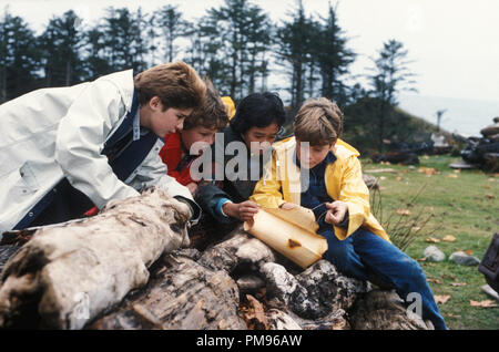 Publicité studio de toujours "Les Goonies" Corey Feldman, Jeff Cohen, Jonathan Ke Quan, Sean Astin © 1985 Warner Tous Droits Réservés #  de référence fichier 31703063THA pour un usage éditorial uniquement Banque D'Images