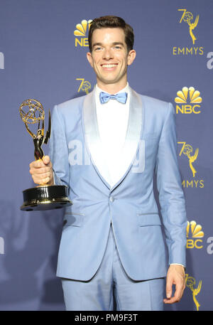 Los Angeles, CA, USA. 17 Sep, 2018. John Mulaney dans la salle de presse à la 70e Primetime Emmy Awards lors du Microsoft Theatre de Los Angeles, Californie le 17 septembre 2018. Credit : Faye Sadou/media/Alamy Punch Live News Banque D'Images