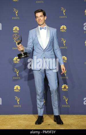 Los Angeles, CA, USA. 17 Sep, 2018. John Mulaney dans la salle de presse à la 70e Primetime Emmy Awards lors du Microsoft Theatre de Los Angeles, Californie le 17 septembre 2018. Credit : Faye Sadou/media/Alamy Punch Live News Banque D'Images