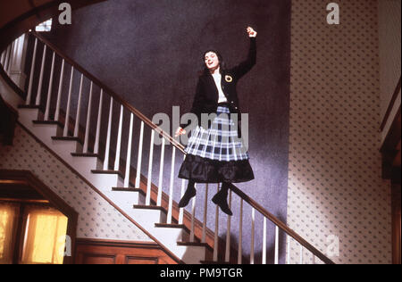 Publicité studio toujours de 'Beetlejuice' Winona Ryder © 1988 Warner Tous Droits Réservés #  de référence fichier 31694338THA pour un usage éditorial uniquement Banque D'Images