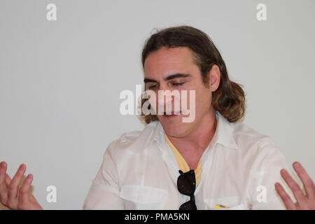 Joaquin Phoenix 'Portrait' de sa session, le 18 novembre 2013. La reproduction par les tabloïds américains est absolument interdit. Référence #  32189 Fichier 026CCR pour un usage éditorial uniquement - Tous droits réservés Banque D'Images