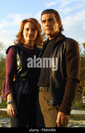 Carla Gugino et Antonio Banderas dans Robert Rodriguez's 'Spy Kids 2 : The Island of Lost Dreams' (2002) Banque D'Images