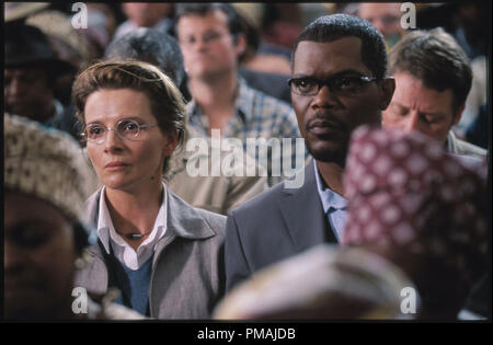 Gauche : Juliette Binoche comme Anna Malan droite : Samuel L. Jackson comme Langston Whitfield 'dans mon pays' (2004) Banque D'Images