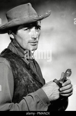 Photo de film/photo publicitaire de 'Duel in the Sun' Gregory Peck 1946 Selznick - No Release - pour usage éditorial seulement référence de fichier # 33505 290THA Banque D'Images