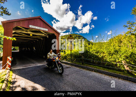 Pont couvert en   West Cornwall, Connecticut, Etats-Unis Banque D'Images