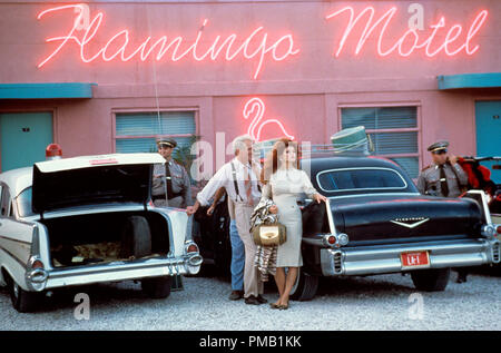 Photo du film ou encore la publicité de 'Blaze' Paul Newman, Lolita Davidovich © 1989 Touchstone Pictures Tous droits réservés de référence de dossier 33025 044THA pour un usage éditorial uniquement Banque D'Images