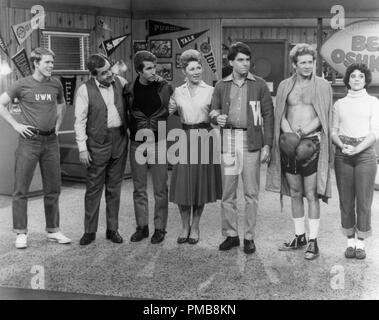 Ron Howard, Scott Baio, Henry Winkler, Marion Ross, Tom Bosley, Al Molinaro, Erin Moran, Don la plupart, Anson Williams 'Happy Days' (1974 - 1984) n° de référence de fichier ABC 32337 285THA Banque D'Images