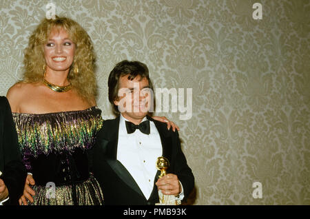 Susan Anton et Dudley Moore, à la 39e Golden Globe Awards annuel, 1982 Référence #  32557 Fichier 451THA Banque D'Images