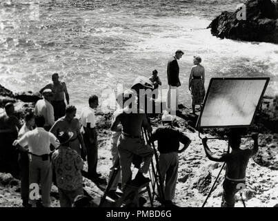Directeur Fred Zinnemann, Burt Lancaster et Deborah Kerr, "From Here to Eternity' 1953 Colombie-Britannique Référence de fichier #  32914 980THA Banque D'Images