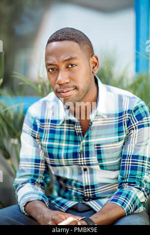 NEW GIRL : Lamorne Morris retourne comme Winston. Banque D'Images