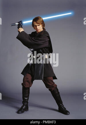 Hayden Christensen joue Anakin Skywalker, qui est appelée sur le côté obscur de la Force dans Star Wars : Episode III - La Revanche des Sith. TM & © 2005 Lucasfilm Ltd. Tous droits réservés. Banque D'Images