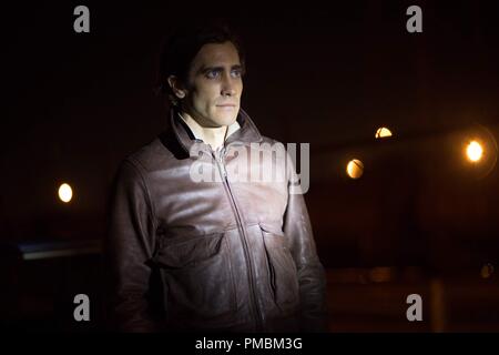 Jake Gyllenhaal que Lou fleurissent à NIGHTCRAWLER Banque D'Images